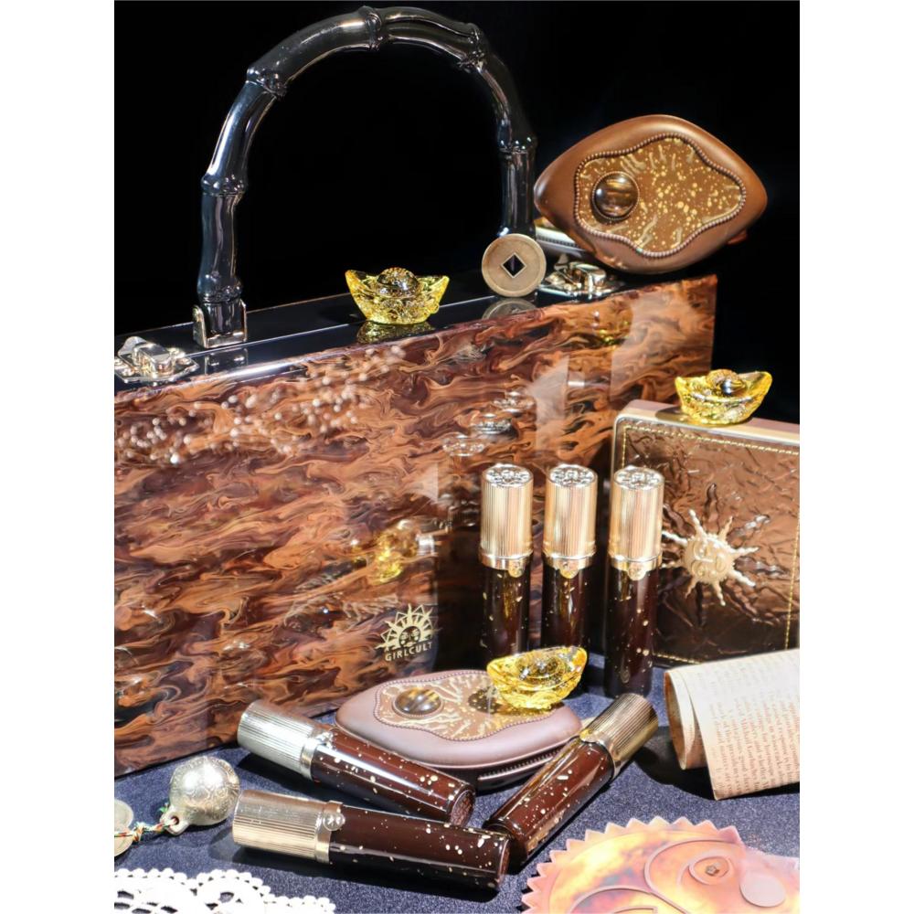 Lip Girlcult Gold Digger Series Косметическая зеркальная помада-глазурь Антипригарный блеск-карандаш для губ Стойкий блестящий макияж, 1 вариант 1