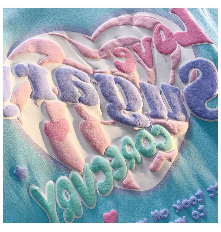 Женская хлопковая футболка оверсайз с синим принтом в виде сердца - Сладкий и пикантный летний стиль