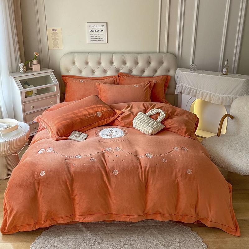 Four Piece Patch Embroidered Coral Velvet Quilt Cover With Thickened Flannel Bed Sheet Quilt Cover In Winter