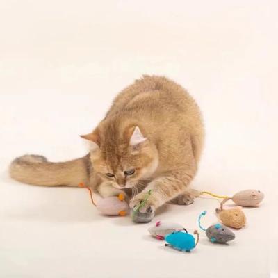 Игрушка для кошки Новая плюшевая имитация мыши Устойчивая к укусам плюшевая мышь Игрушка-мышь для кошки для царапания Интерактивная игрушка-мышь Игрушка для игры для кошки котенка