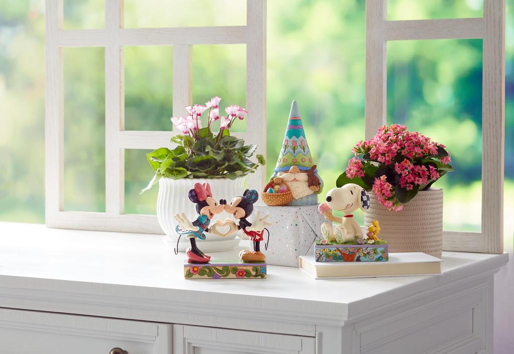 Disney Traditions Микки и Минни с сердечком 6014335 и