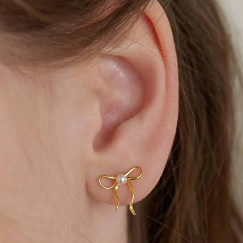 TATIANA (925 Silver) Coco Pearl Ribbon Earrings EC3089