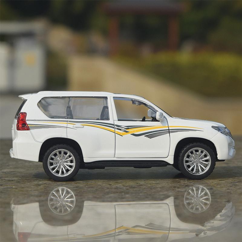 1/43 TOYOTA Prado внедорожник литой металлический сплав модель автомобиля литой металл внедорожники модель автомобиля миниатюрный масштаб симуляция коллекция детские подарки
