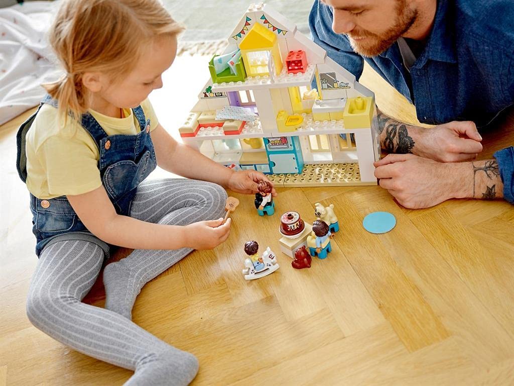 LEGO Duplo Город Веселый домик 10929, конструктор в подарок для малышей, детей, мальчиков и девочек от 2 лет.