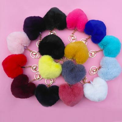 Милые радужные плюшевые шарики Love Key Chains Heart Pompons Keychain Декоративная подвеска для женщин Bag Car New Fashion Jewelry Keyring