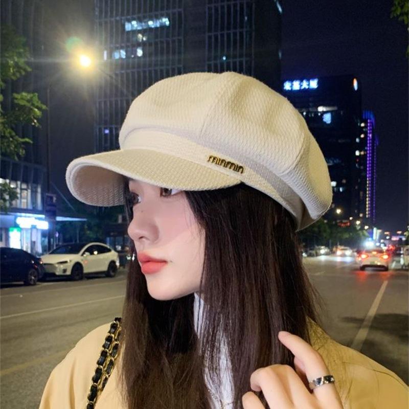 Hats for Women In Autumn and Winter New High End Metal Letter Mark Octagonal Hat Japanese Casual Literary Retro Newspaper Hat