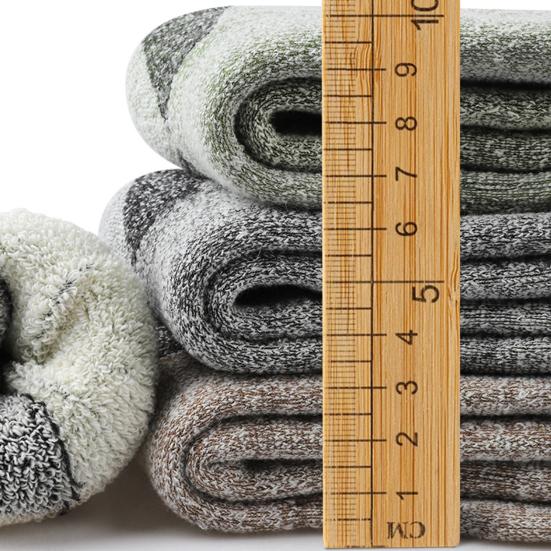 Men Fleece-Lined Socks Winter Thermal Hiking Socks Thick Warm Terry Mid-Calf Socks for Outdoor Sports Skiing Running Daily Wear