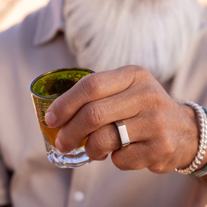 PIG & HEN Signet 6 Slim Ring - Silver