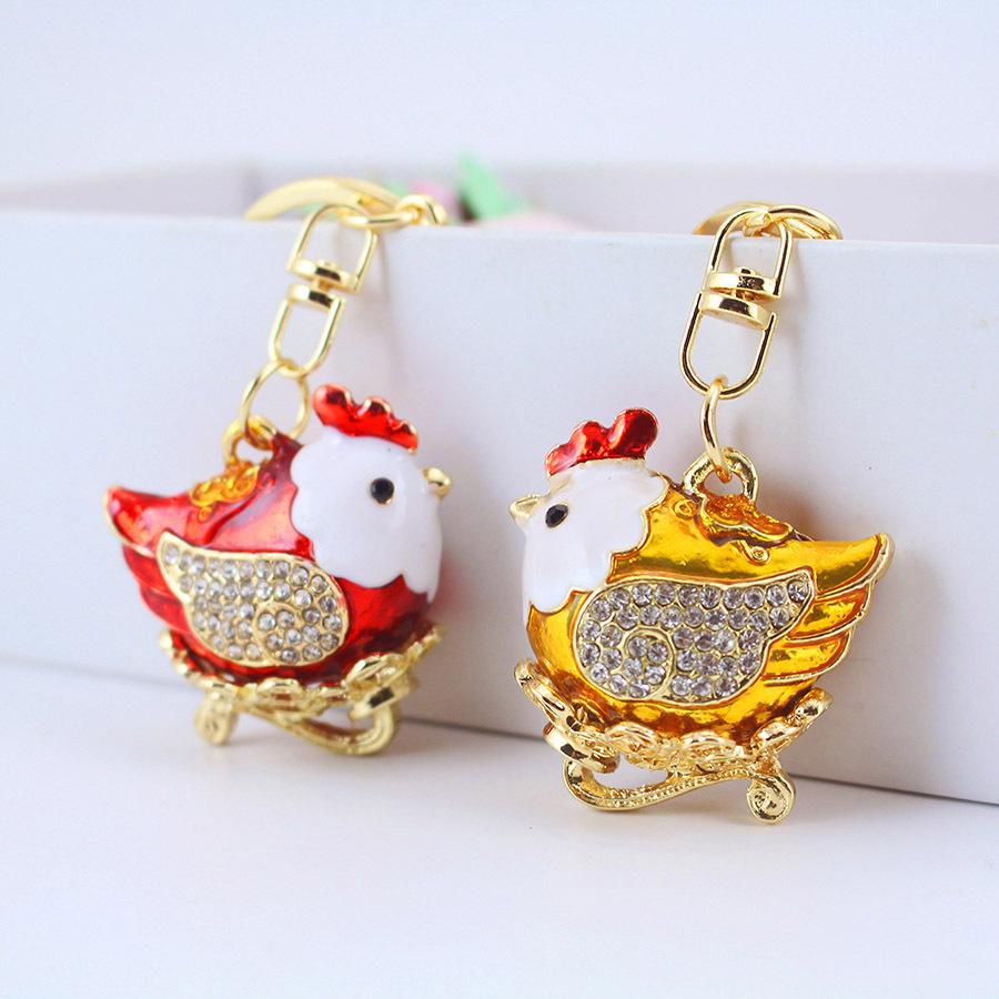 Очаровательный брелок для ключей в виде курицы с бриллиантами - металлическая подвеска в виде курицы со знаком зодиака для женских сумок (Подарочный предмет)