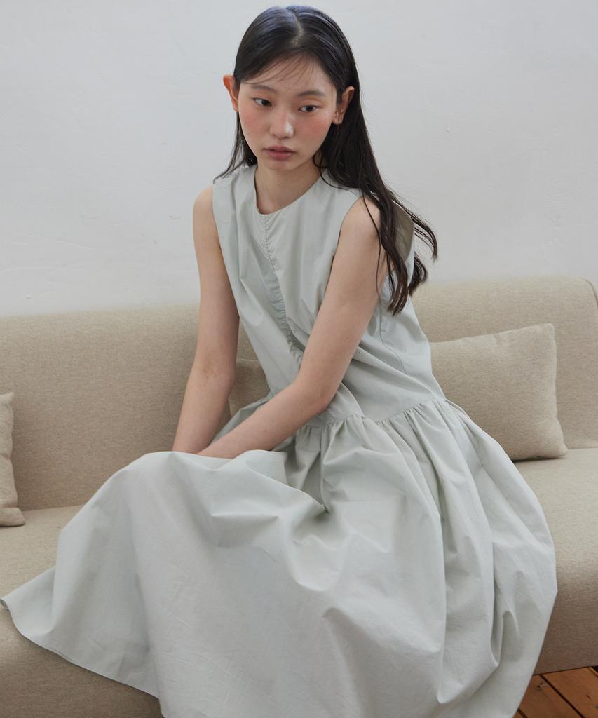 Step Around Pleated Sleeveless One-Piece_Mint Gray