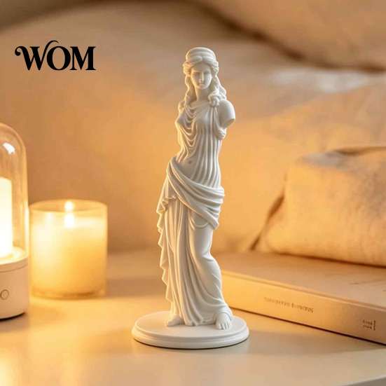 Elegant Pleated Goddess Figure 3D Printed Minimalist Sculpture, Retro European Armless Statue, Classical Small Decorative Statue for Desk Art Figurine