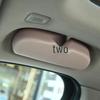 Совместимо с моделями BMW: X1, X2, X3, X5, 3 Series GT, 1 Series, 2 Series, 5 Series, 7 Series - Зажим-держатель для очков в салон автомобиля для модификации интерьера