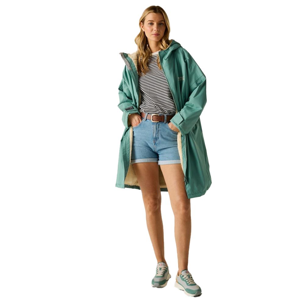 Regatta Unisex Adult Waterproof Reversible Changing Robe