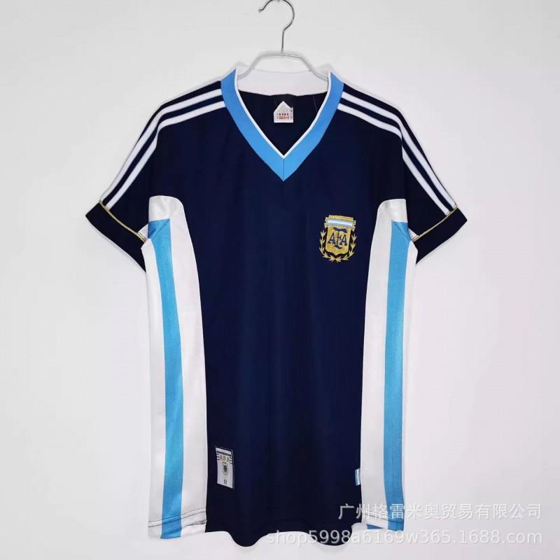 Retro Argentina National Team Soccer Jersey 1978 1986 1998 2006 Striped Football Shirt Men Fall Winter