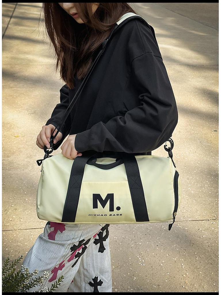 New Large Capacity Gym and Travel Bag - Lightweight, Dry & Wet Separation, Single Shoulder/Crossbody with Printed Logo