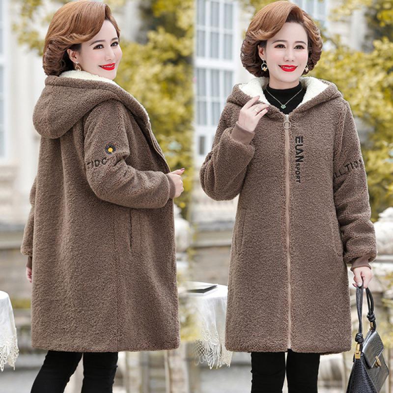 Women's Lamb Wool Winter Coat: Stylish, Warm Hooded Jacket for Middle-aged & Elderly