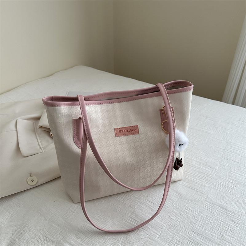 Trendy Oversized Tote Bag Women's 2024 Spring Street Style Shoulder Bag Student Commuter Bag