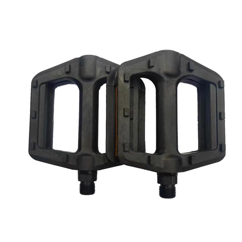 Bicycle Pedals Universal Mountain Road Bike Plastic Threaded Cycling