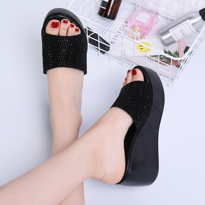 Европейская станция замшевые сандалии женские с цветком и стразами сандалии на ногу с открытым носком на толстой подошве на танкетке шлепанцы