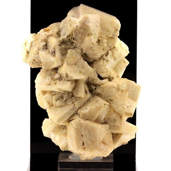 Orthose 3560.0 carats