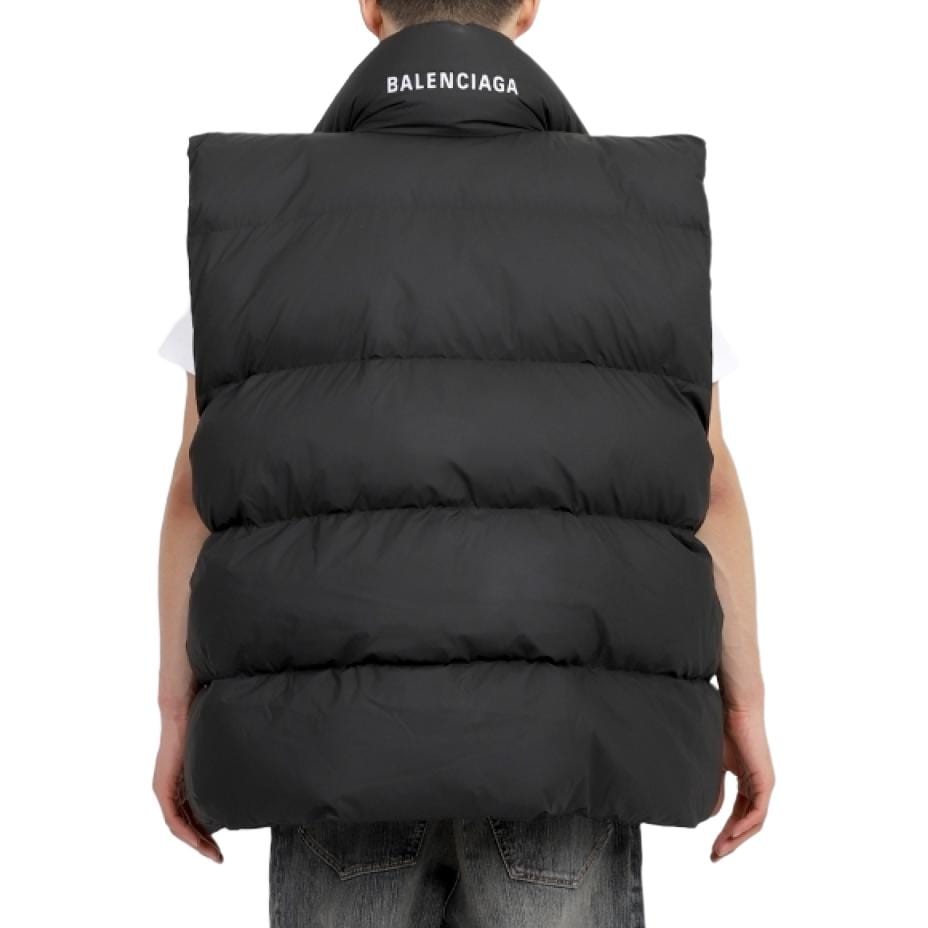 Balenciaga Жилет-пуховик с запахом 751718TOO411000