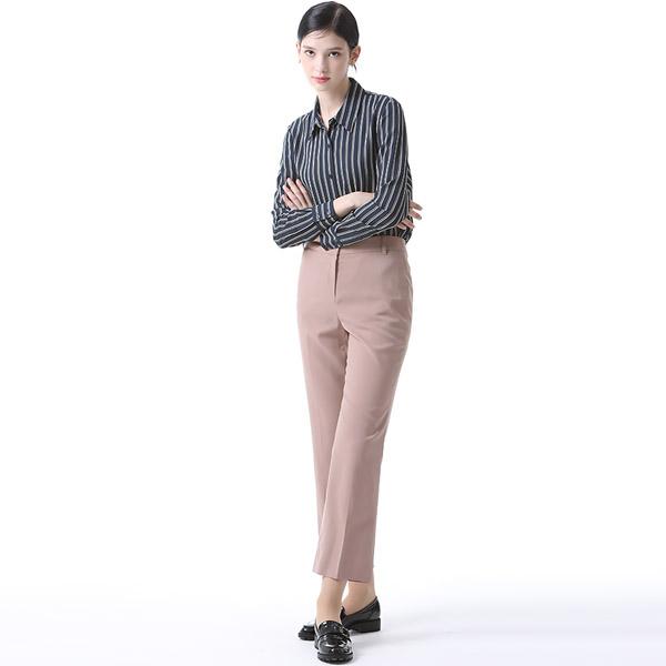  She S miSS  Laura Side Slit Mini Flare pantS