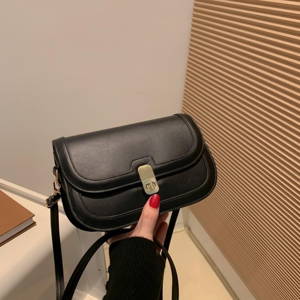 Korean Style Crossbody Bag Texture Women Underarm Bag Elegant PU Leather Shoulder Bag Outdoor