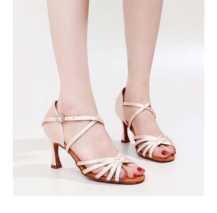 Профессиональные туфли для латиноамериканских танцев из шелка для взрослых - Мягкая подошва, Средний высокий каблук, Идеальны для соревнований и практики