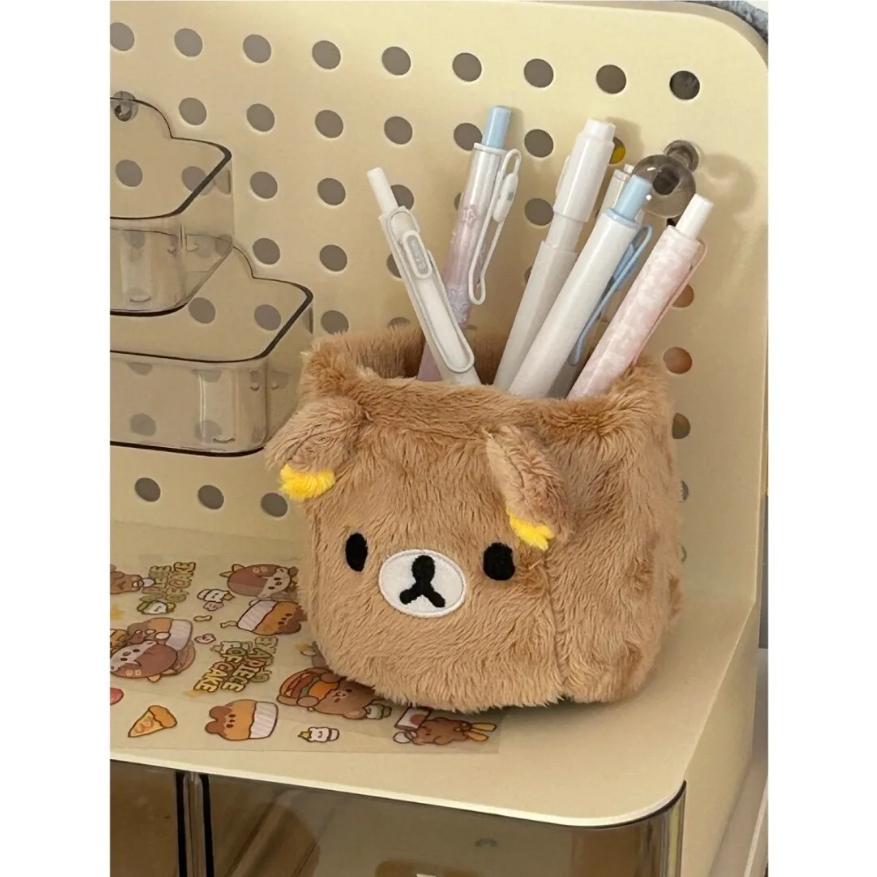 Плюшевые игрушки Rilakkuma Подставка для карандашей Контейнер для ручек для косметики Кавайные настольные аксессуары Офисный органайзер Коробка для хранения канцтоваров для детей Подарок