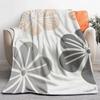 1pc Cozy & Cute Minimalist Floral Print Flannel Throw Blanket - Soft Lightweight All-Season, Beige & Gray Retro Design for Bed