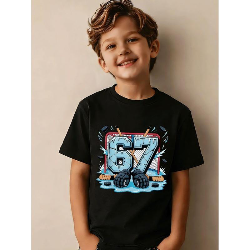 European sizes Size 67 Ice Hockey Sports Illustration T-Shirt Cool Black BackgroundSuitable for Boys Athletic Leisure