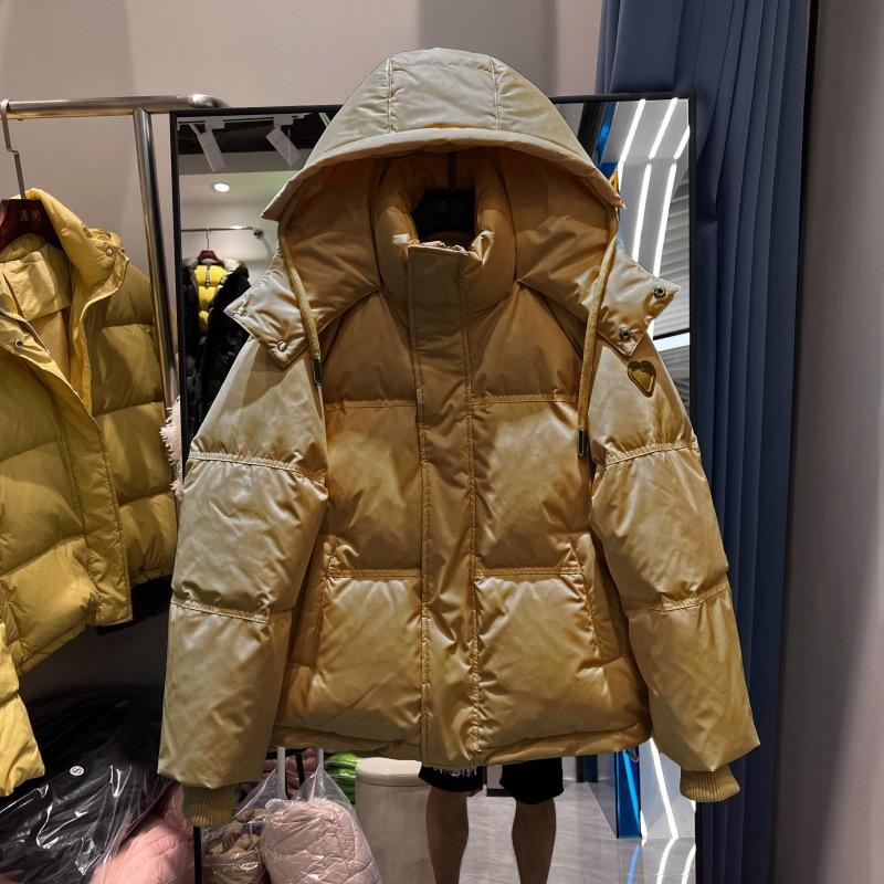 Большие размеры Хлебная одежда Короткие пуховые хлопковые подбитые вещи Женские новые популярные трендовые осенние и зимние пальто Толстые хлопковые подбитые куртки