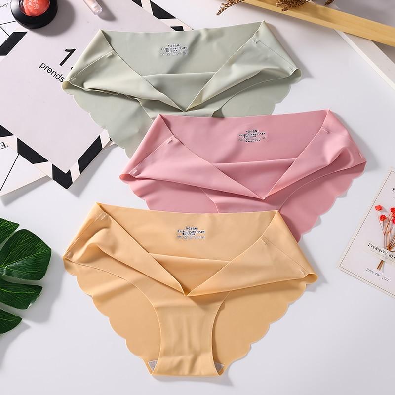 2Pcs/Set Seamless Silk Women's Panties Briefs Women Underwear Female Underpants Comfortable Silk Panty Sexy Woman Lingerie M-XL