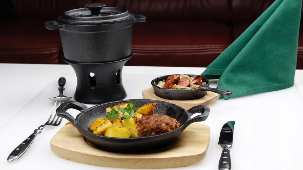 Cast Iron Frypan 15 Cm Ideal For Serving Dishes Solid Cast