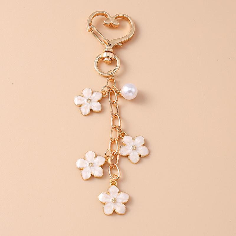 Cute Enamel Flower Keychain Butterfly Key Ring Pendant for Women Girls Handbag Decor DIY Handmade Jewelry Gift
