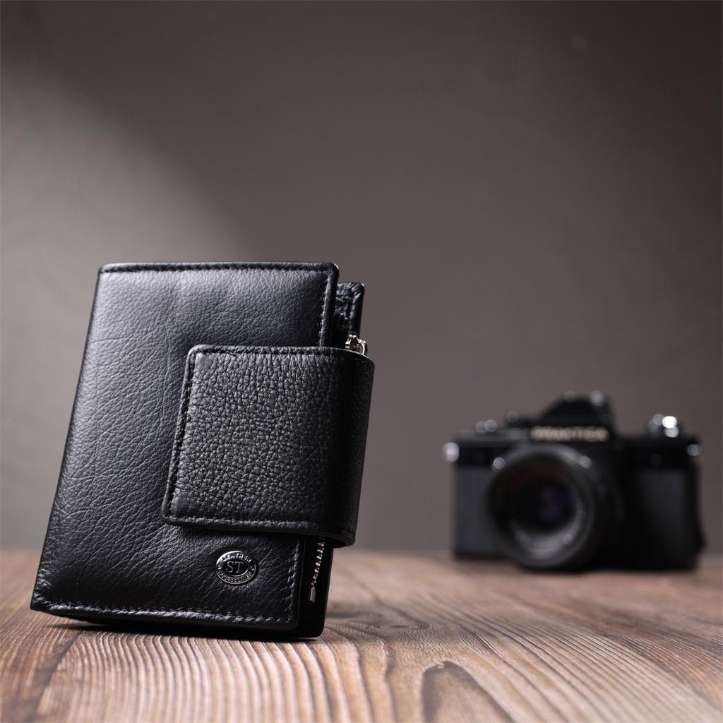 Vertical Wallet for Women Made of Genuine Leather ST Leather 22703 Black