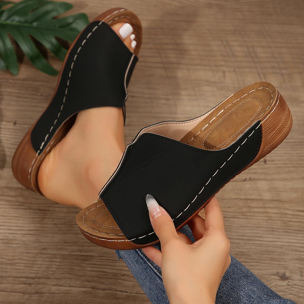 Женские тапочки Новые летние модные женские сандалии Ретро нескользящие тапочки без застежек на платформе женские шлепанцы Zapatos De Mujer