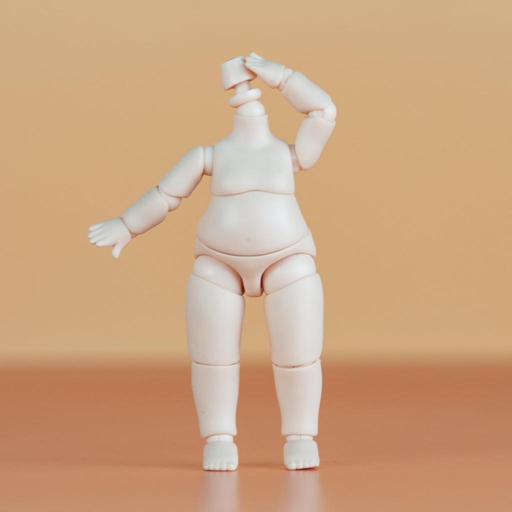 YMY Кукольное тело в форме груши YMY BJD GSC Кукольная голова Мини-масштаб Милая Полная Подвижная фигурка Подходит для Новогоднего подарка Молочно-белый 9,8 см 1/12 1/8 1/12