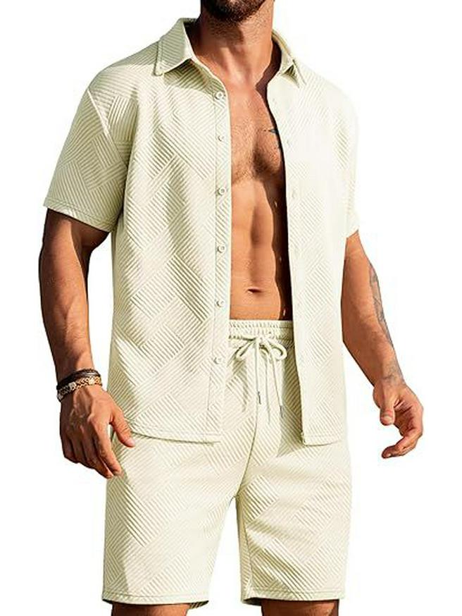 Вязаный летний пляжный комплект из топа на пуговицах и шорт с карманами, 2025