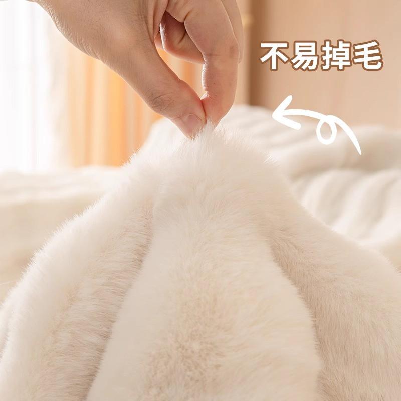 Plush Sofa Cover Anti-cat Scratch Winter Non-slip Couch Blanket