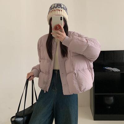 Куртка пуховик женская короткая с воротником бейсбол, модная зимняя модель 2025 года, вязаная вставка, пуховая, стеганая, куртка-пуховик, тренд