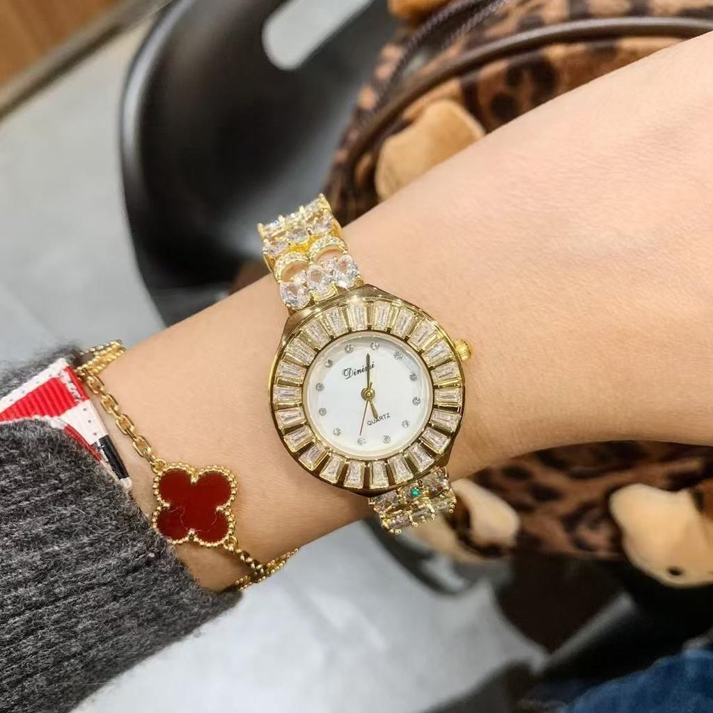 Full Diamond Bracelet Ladies Watch Hollow Strap Fashion Trend Small Disc Watch