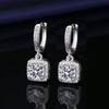 Элегантные серьги-пусеты с квадратными муассанитами: Универсальный подарок в один карат для женщин