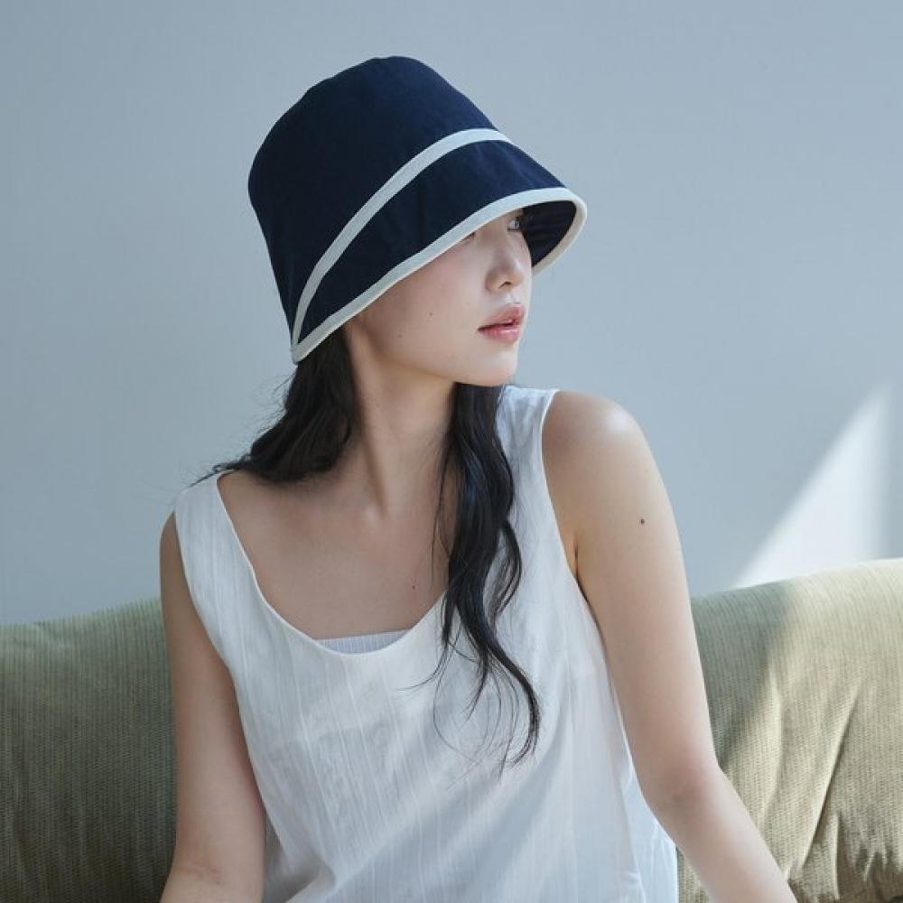 Allincomplete Contrast Line Moon Bucket Hat 2 Colors
