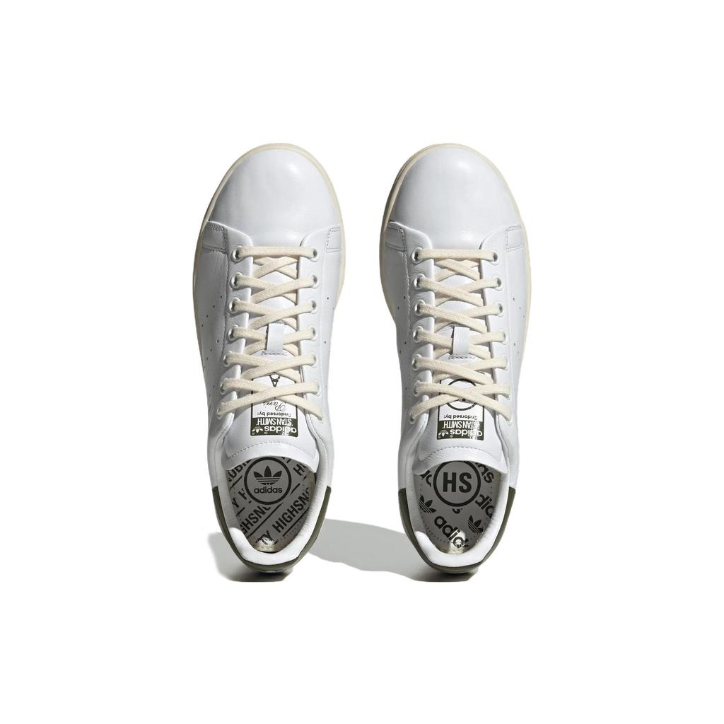 Highsnobiety x adidas Stan Smith Not In Paris - Белые Зеленые Унисекс Кроссовки Облачно-Белые Кремово-Белые IE2530