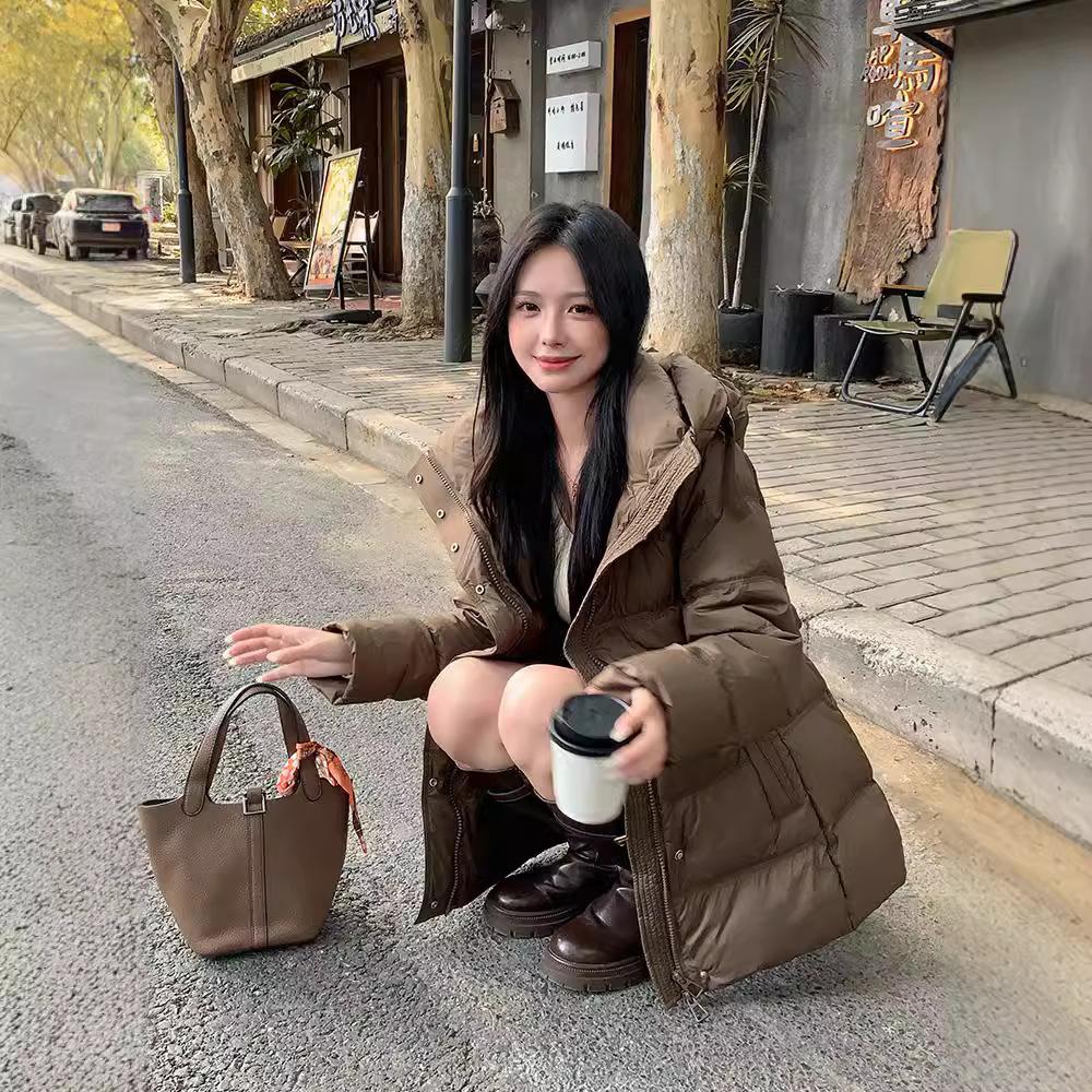 Зимняя новая куртка-пуховик для женщин 2024 года, средняя и длинная, корейская версия, модная, узкая и тонкая, утолщенная белая куртка-пуховик на утином пуху