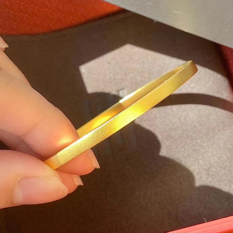 Матовый браслет-бенгл в форме круга и квадрата с золотым покрытием - Женский браслет под золото, Свадебный ювелирный аксессуар