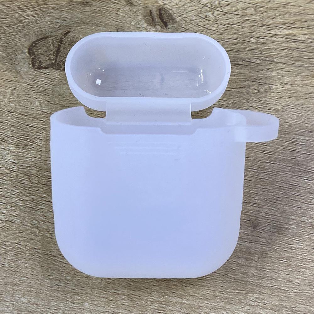 Радужный силиконовый защитный чехол для AirPods 3 с крючком