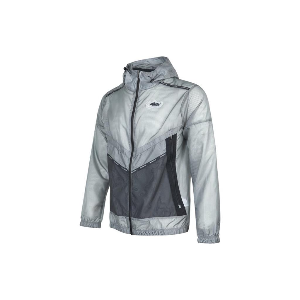 Nike Куртка WINDRUNNER Весенняя Мужская Серая DD5392-084