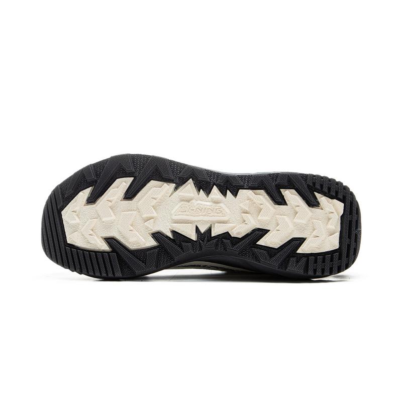Li-Ning Yijie Lite 2.0 Comfortable Outdoor Wear Resistant Support Low Top Hiking Shoes Women Hiking Shoes White Black AHTU008-4
